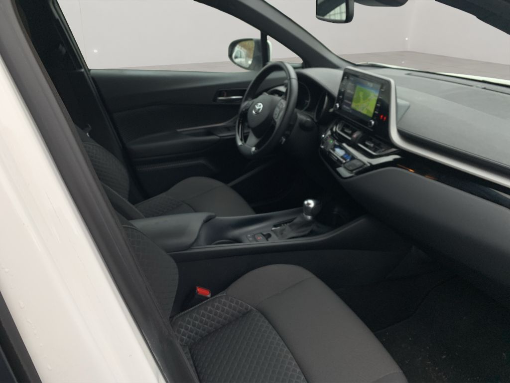 Toyota C-HR Hybrid Flow - Samsaru's Car Outlet