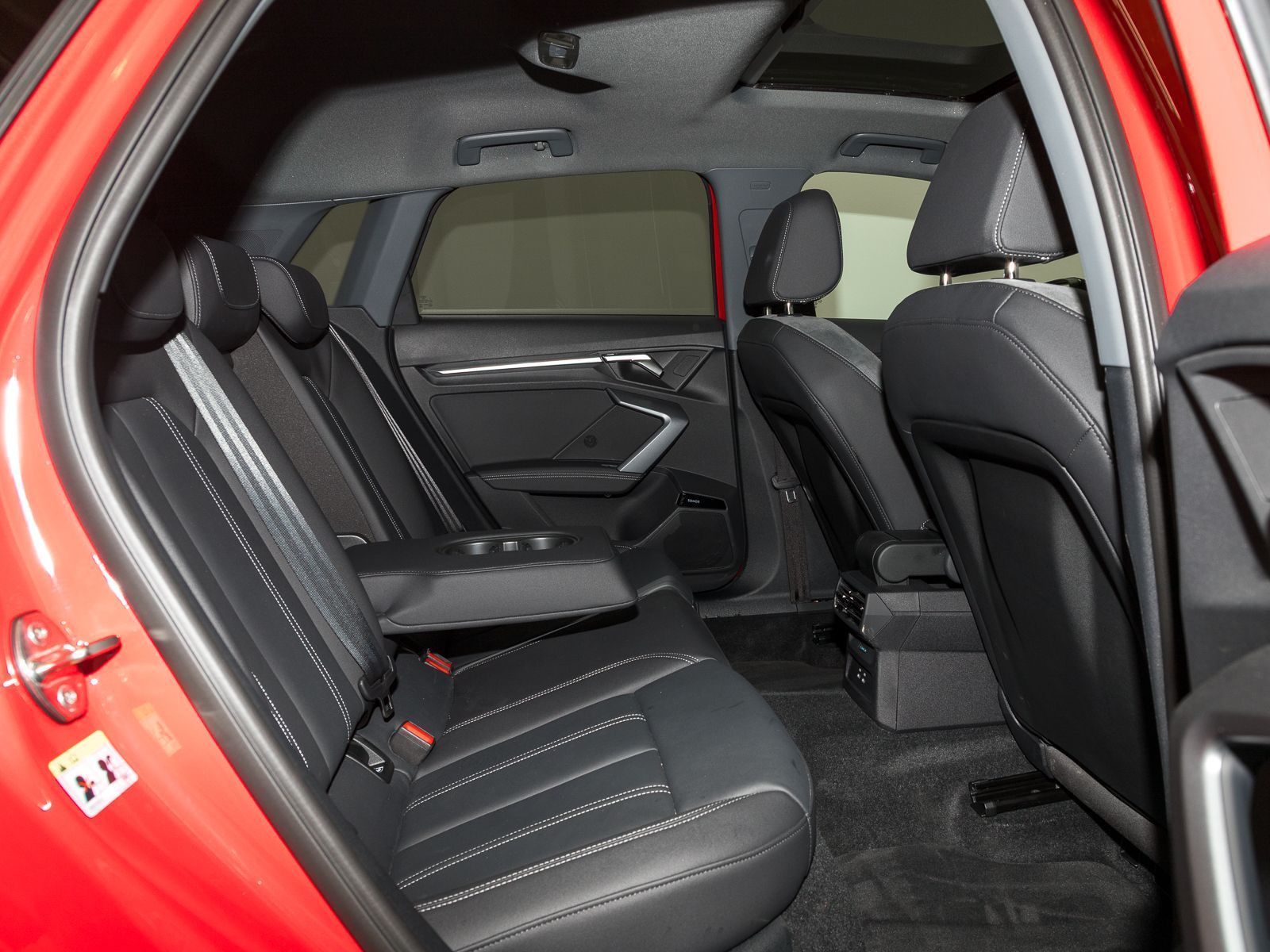Audi A3 Sportback 35 TFSI S LINE - Samsaru's Car Outlet