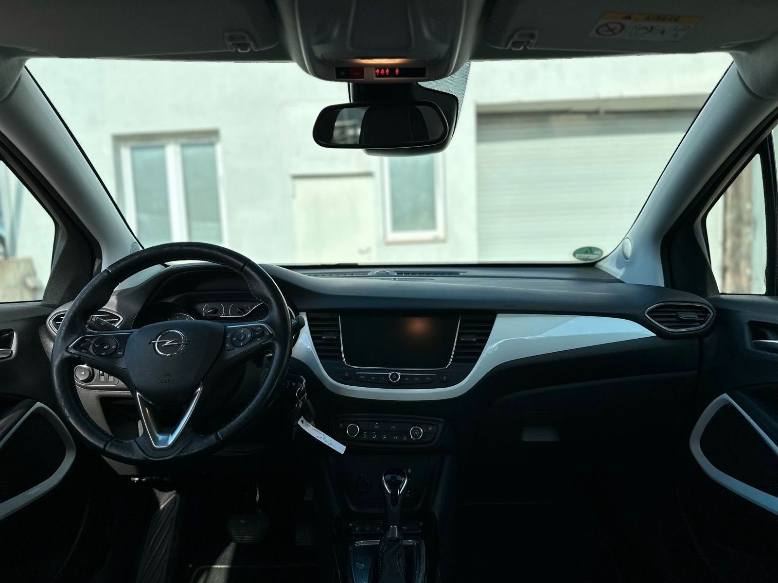 Opel Crossland X - Samsaru's Car Outlet