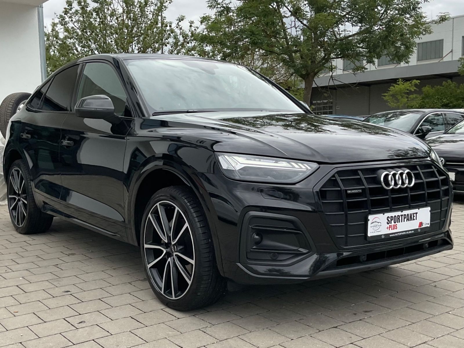 Audi Q5 Sportback 40 TDI S Line - Samsaru's Car Outlet