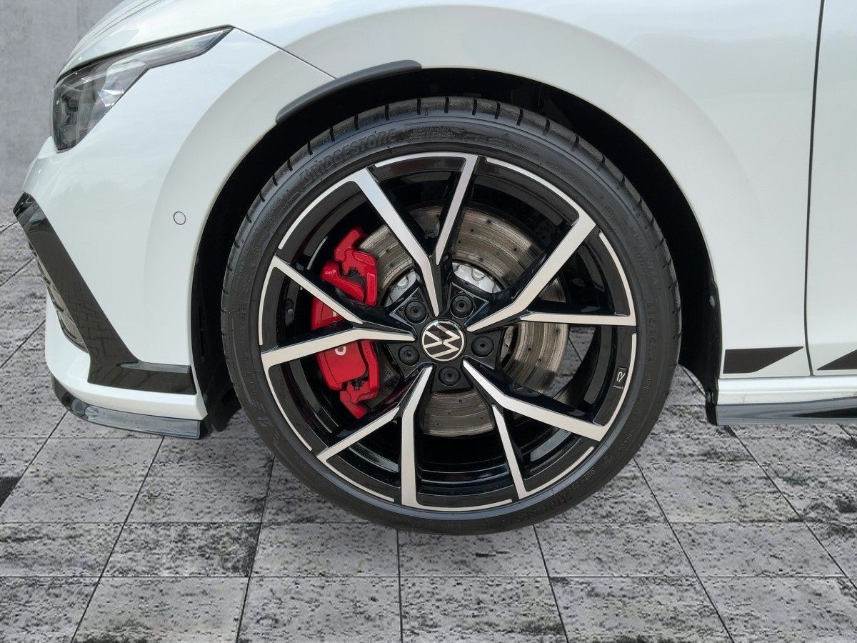 Volkswagen Golf VIII GTI Clubsport 5JG+LEDER+MATRIX+PANO+19