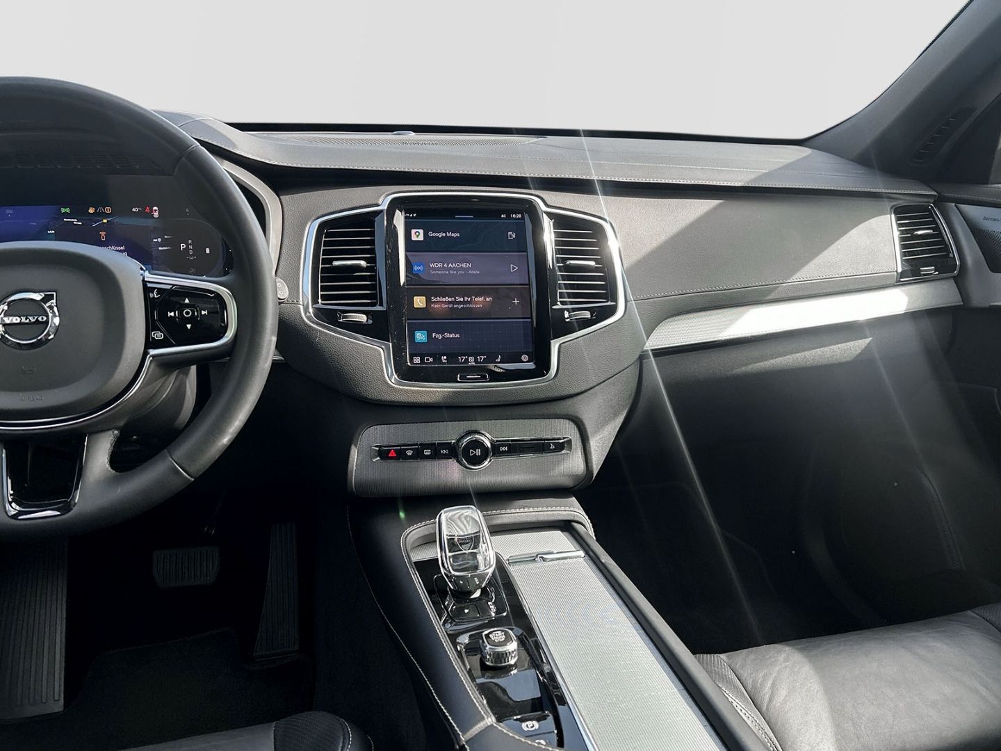 Volvo XC90 B5 Diesel AWD Plus - Samsaru's Car Outlet
