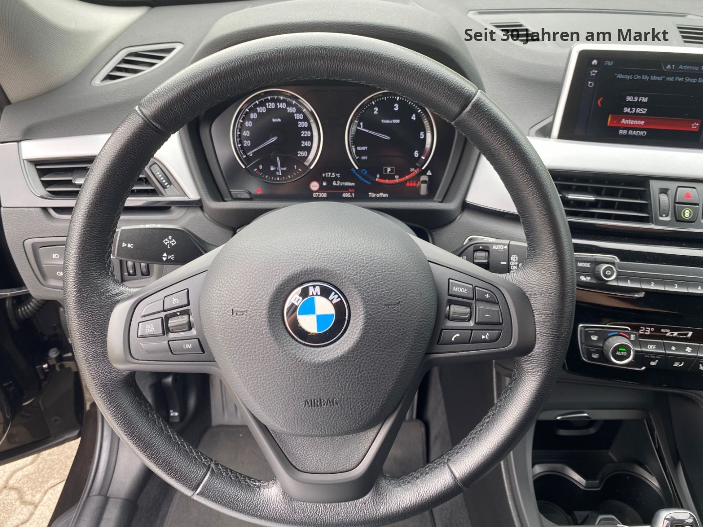 BMW X1 xDrive 20 d Advantage - Samsaru's Car Outlet
