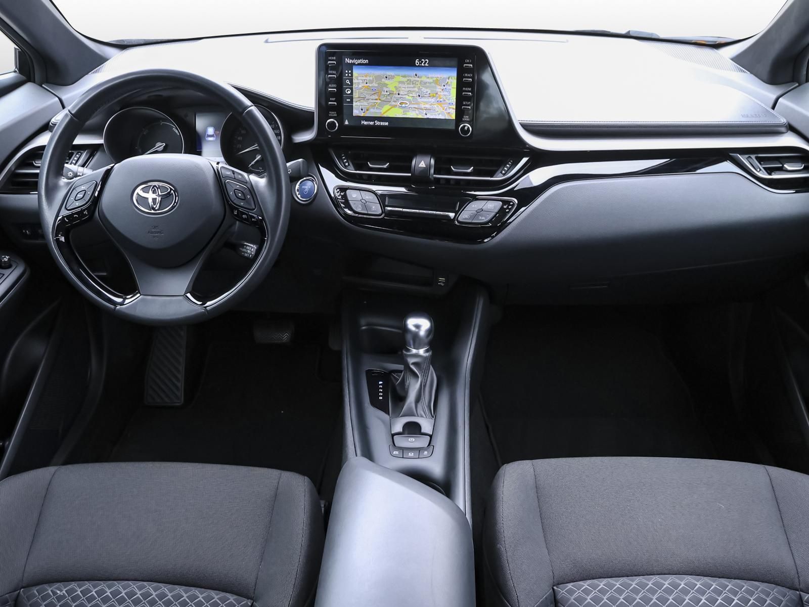 Toyota C-HR 1.8 Hybrid Business Edition NAVI SHZ PDC BT