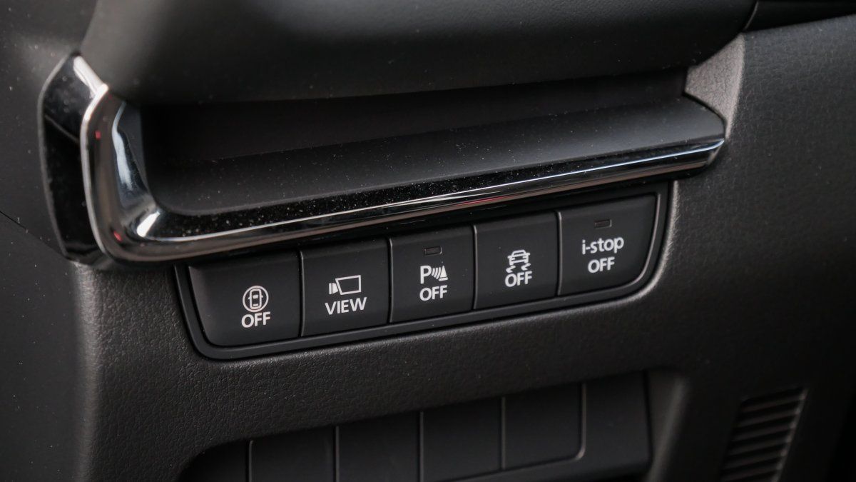 Mazda 3 e-Sky-G 150AT M-Hybrid Select. Design- Premium