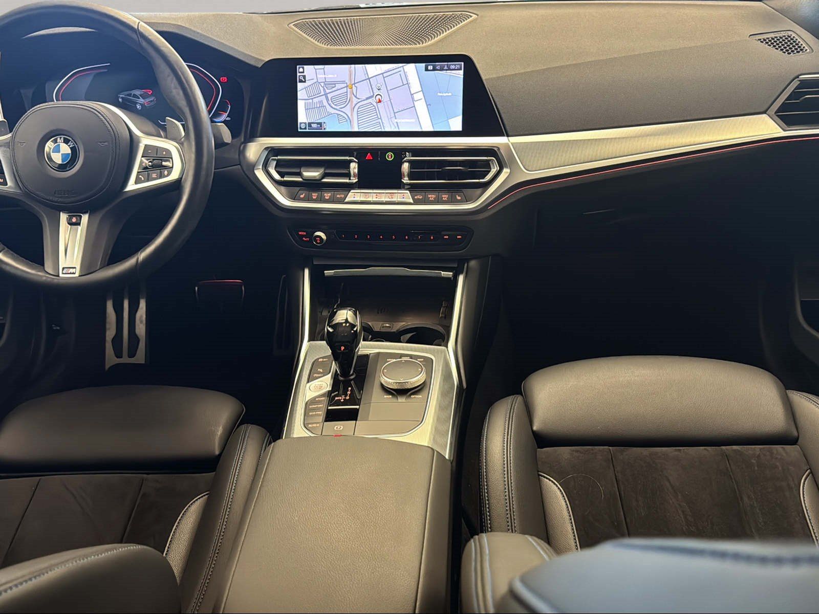 BMW 330i Limousine M Sport - Samsaru's Car Outlet