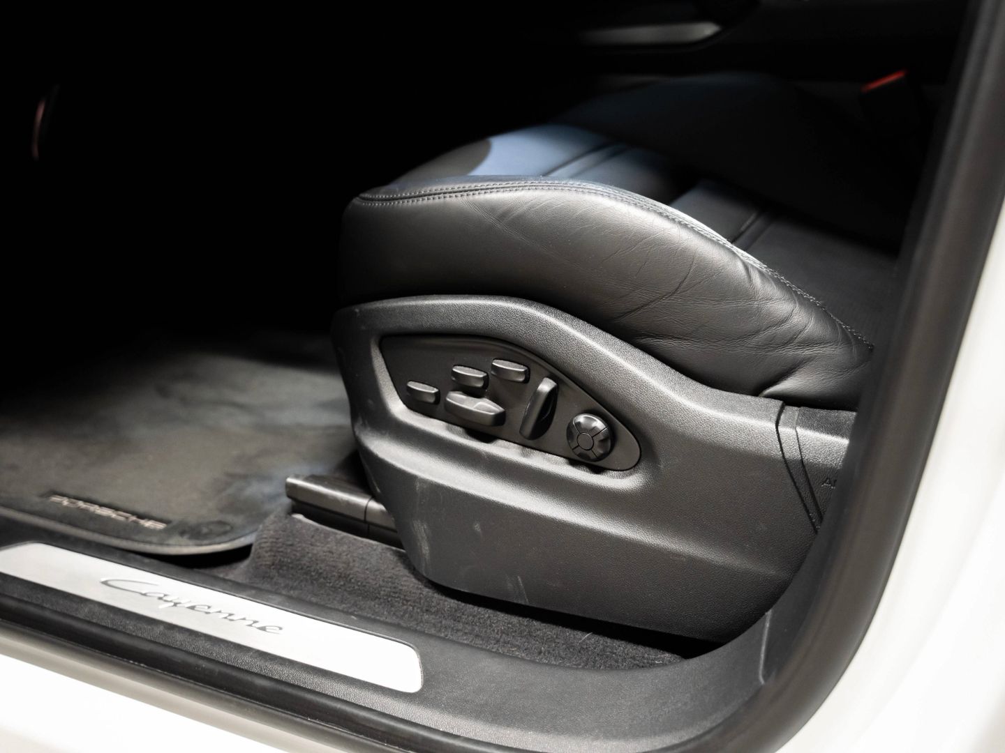Porsche Cayenne E-Hybrid Soft-Close BOSE  Sport Chrono