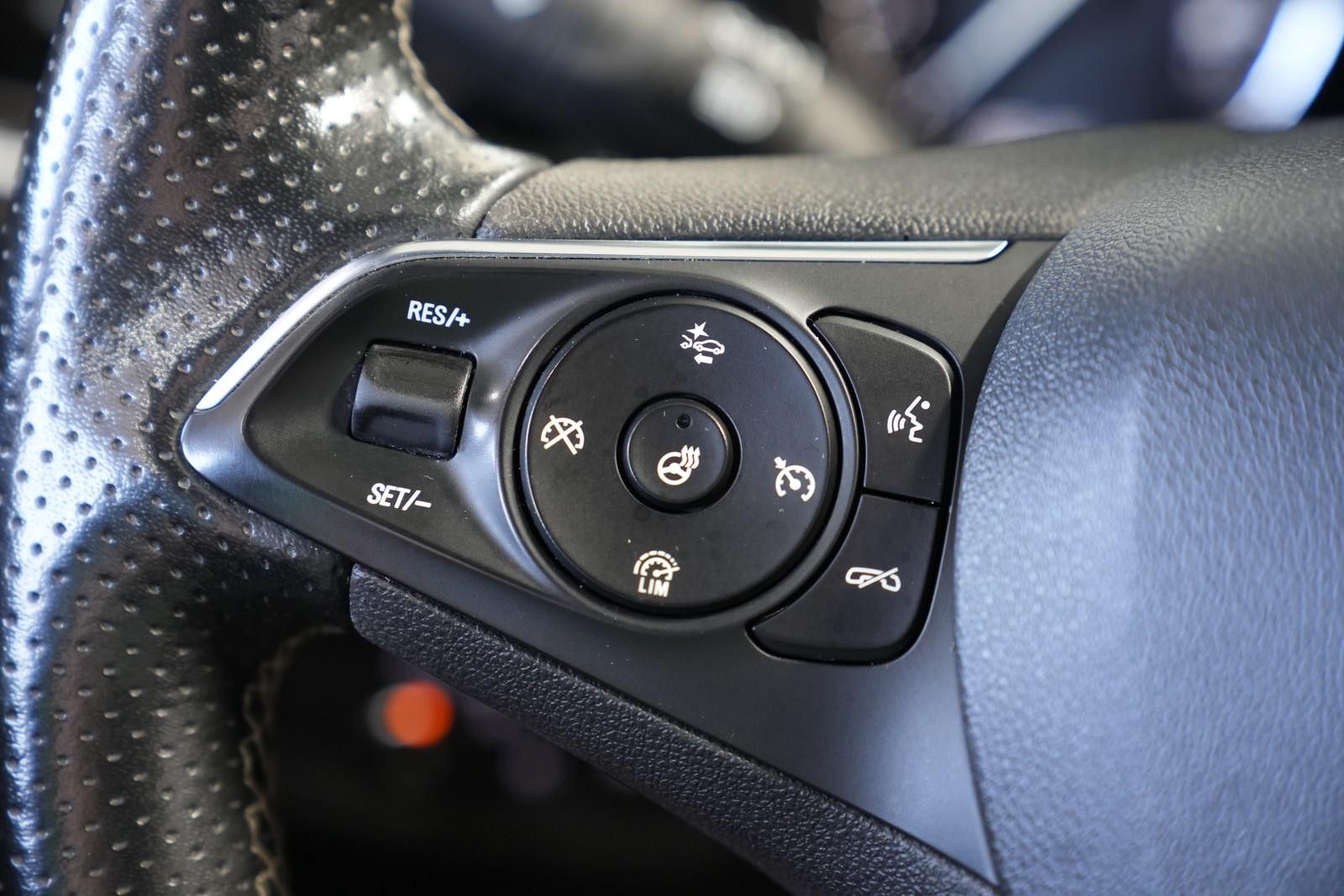 Opel Insignia B Sports Tourer Elegance - Samsaru's Car Outlet