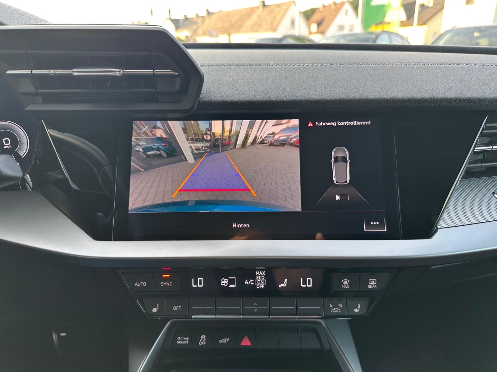Audi A3 Sportback 40 TFSI e S line - Samsaru's Car Outlet