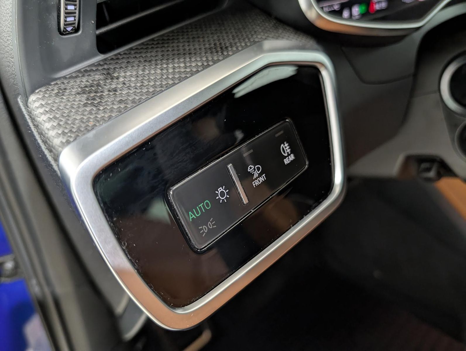 Audi RS6 Avant 4.0 TFSI quattro Standhzg.|HuD|B&O|AHZ