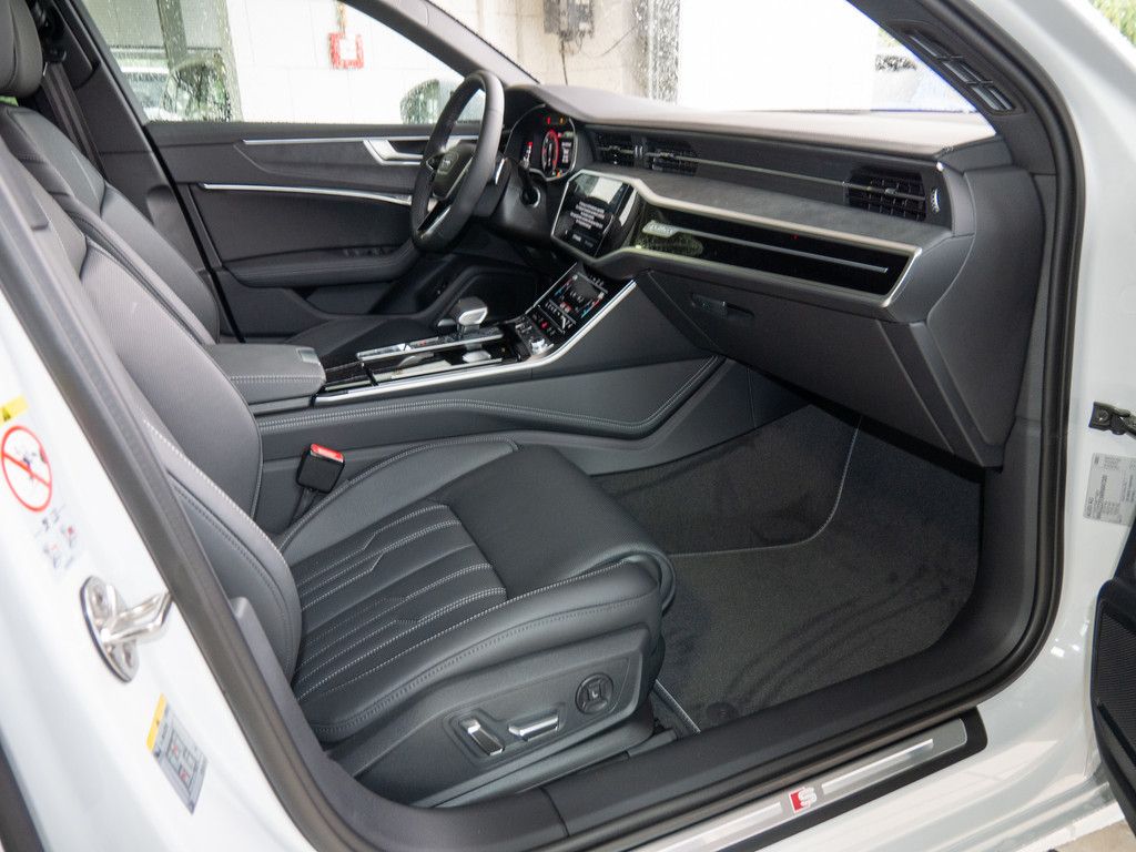 Audi A6 Avant S line 50 TDI quattro - Samsaru's Car Outlet
