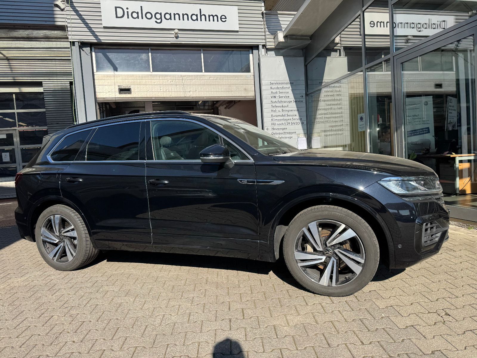 Volkswagen Touareg R-Line 3.0 V6 TSI 4MOTION -Vollausstatt.