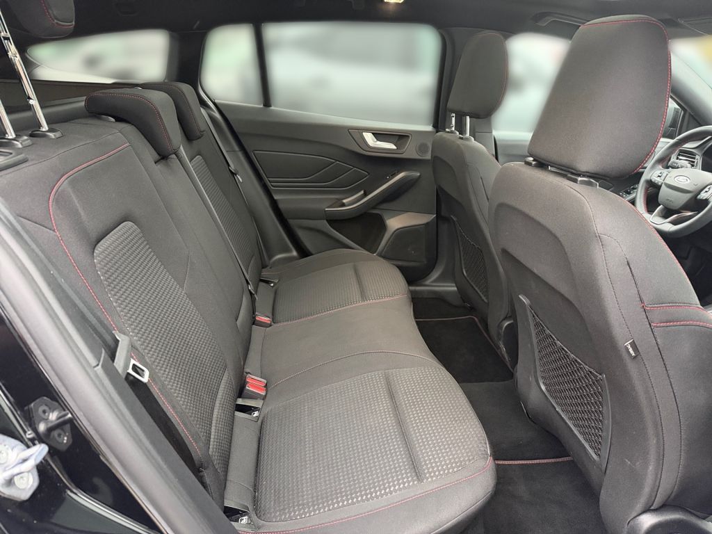 Ford Focus Turnier 1.0 EcoBoost Hybrid Aut. ST-LINE X