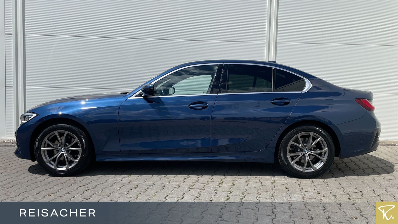 BMW 320i A Lim Sport Line - Samsaru's Car Outlet