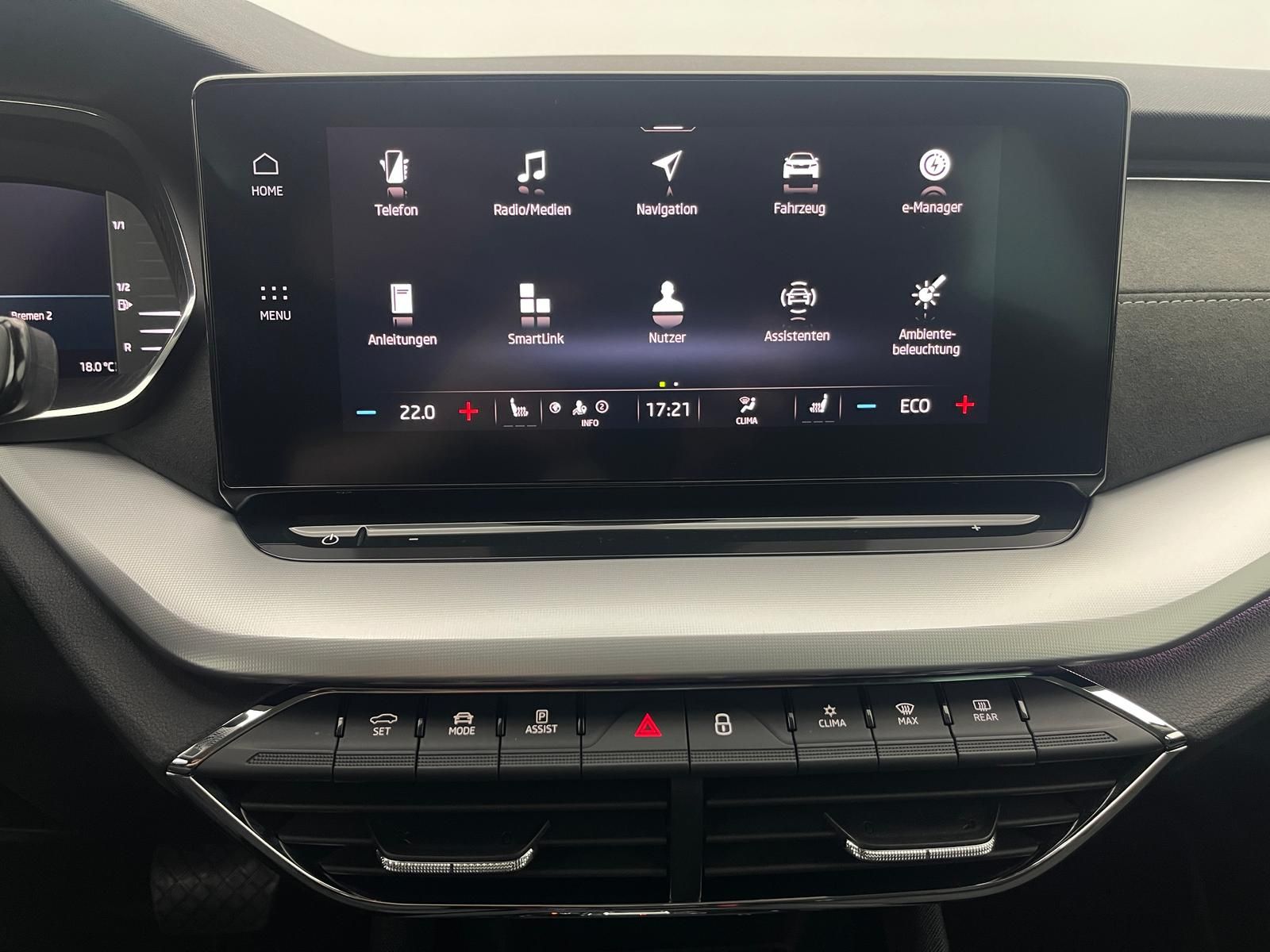 Skoda Octavia Style iV *HuD*MATRIX*KAM*ACC*KESSY*MEM*