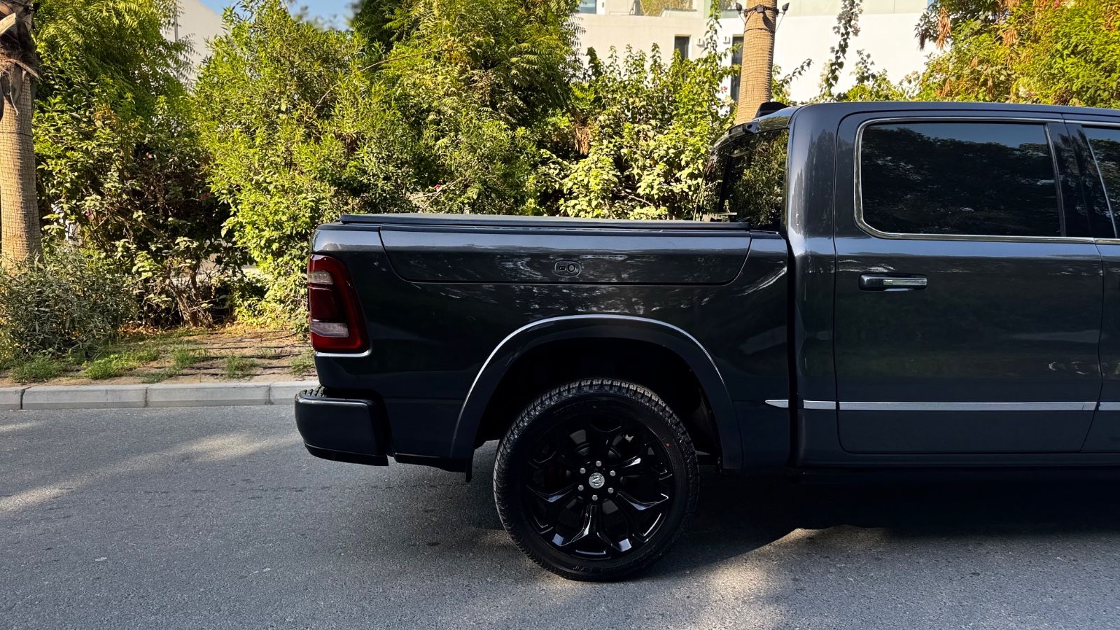 Dodge LIMITED*LPG*CARFAX*HEADUP*LUFT*RAMBOX*360°KAME