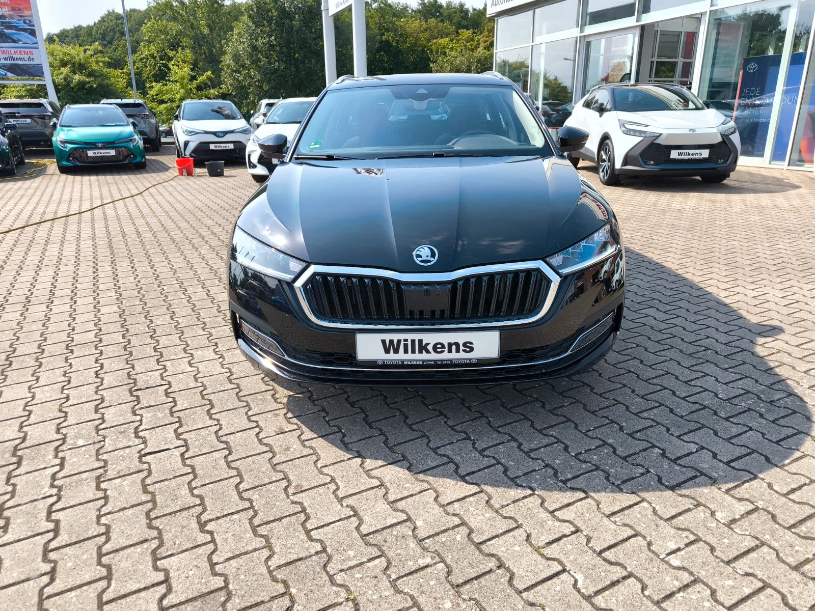 Skoda Octavia Combi First Edition iV - Samsaru's Car Outlet