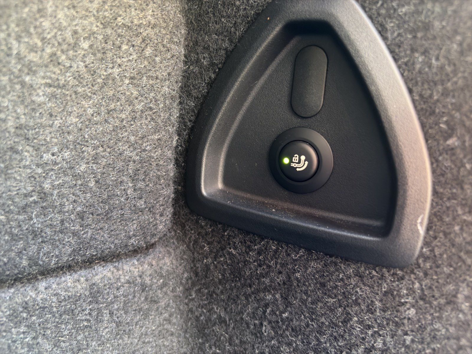 BMW 520i Limousine AHK Head-Up Pano DrivAssProf. Par