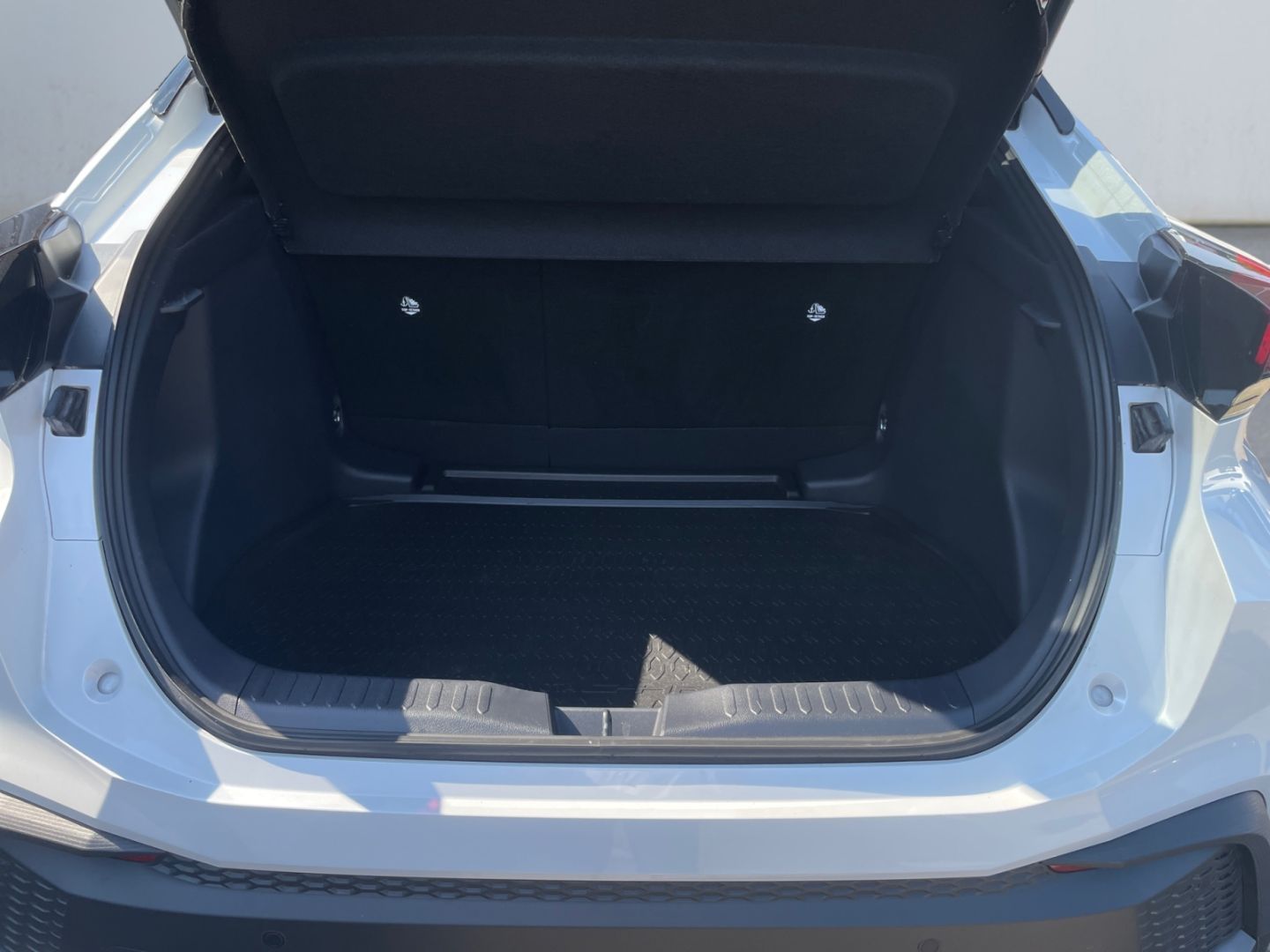 Toyota C-HR 1.8 Hybrid Team D *Technik-Paket*CAM*SHZ*