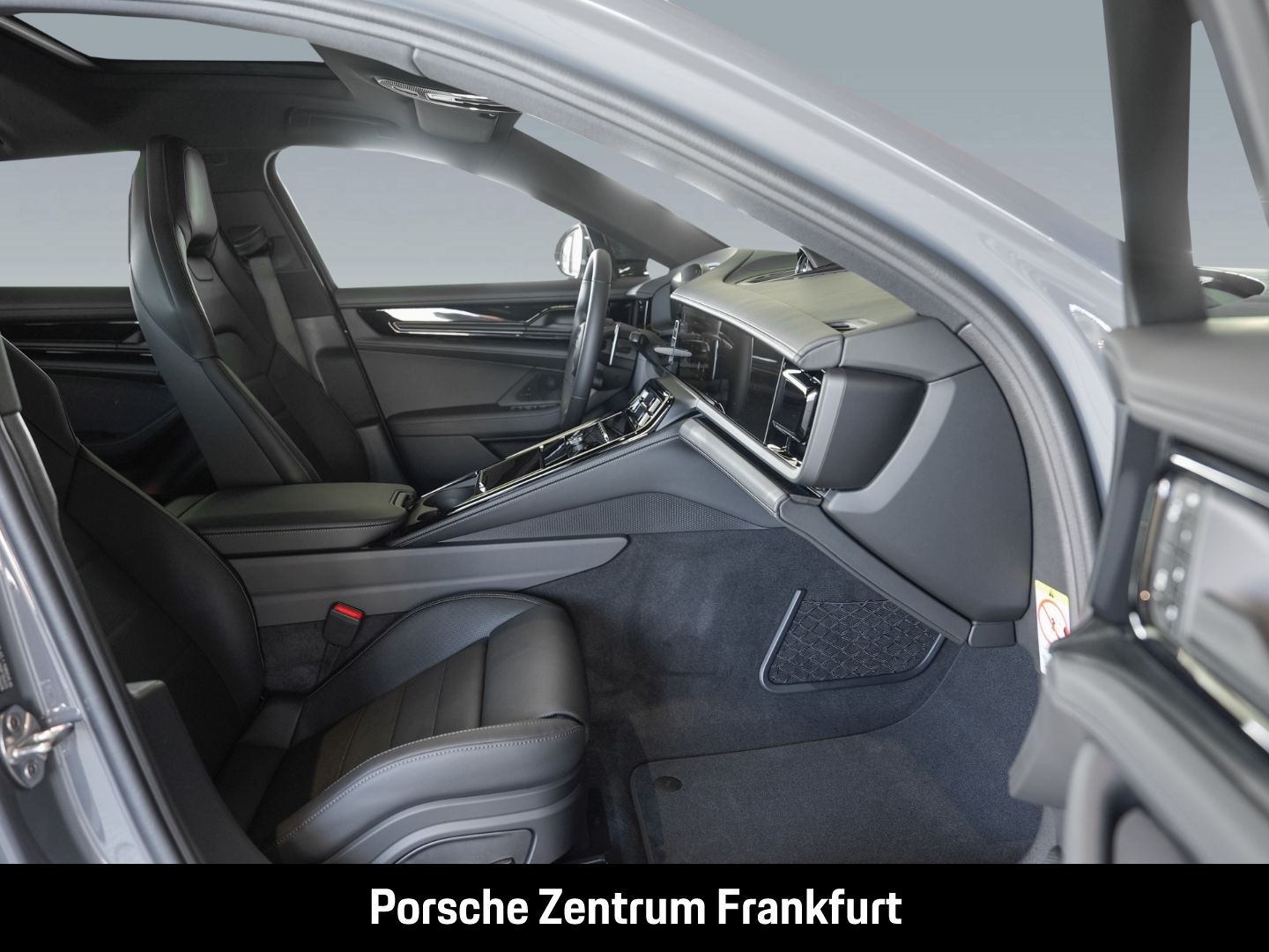 Porsche Panamera 4 E-Hybrid HA-Lenkung InnoDrive Head-Up