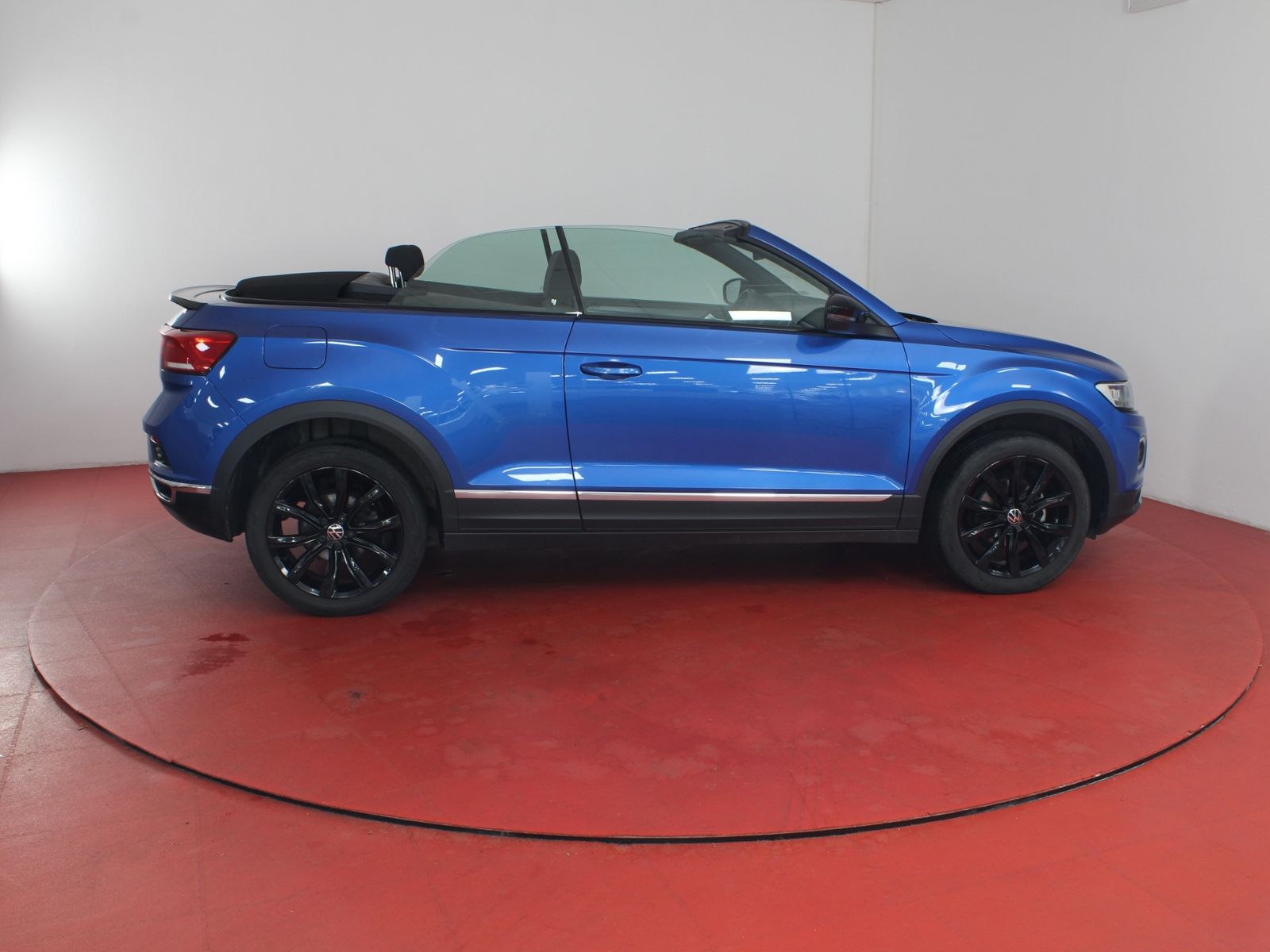 Volkswagen T-Roc Style 1.0TSI - Samsaru's Car Outlet