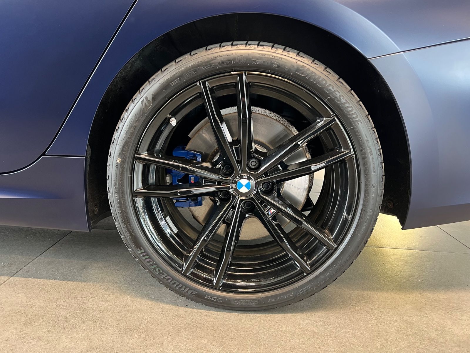 BMW 320 d xDrive Touring M Sport / Pano/ H&K / Matt