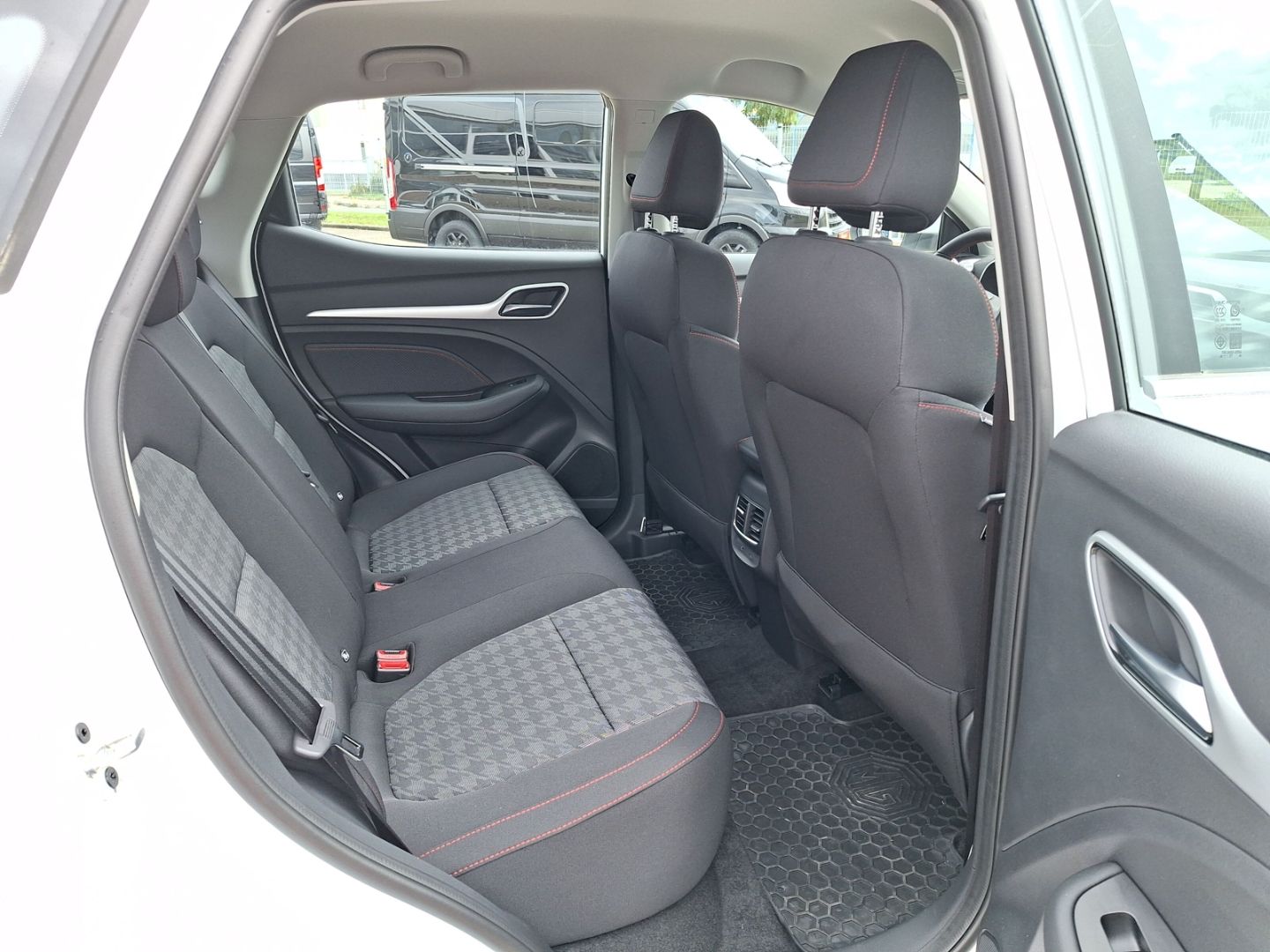 MG ZS EV Elektromotor 130 kW Standard Comfort