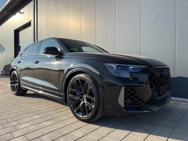 Audi RSQ8 performance #25 #RS Design blau #305 km/h