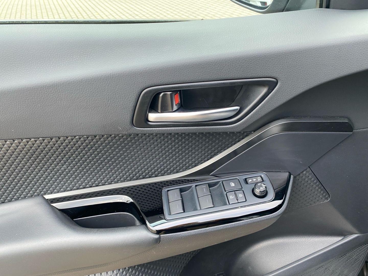 Toyota C-HR 1.8 Hybrid Team D *LED*ACC*CAM*CarPlay*SHZ*