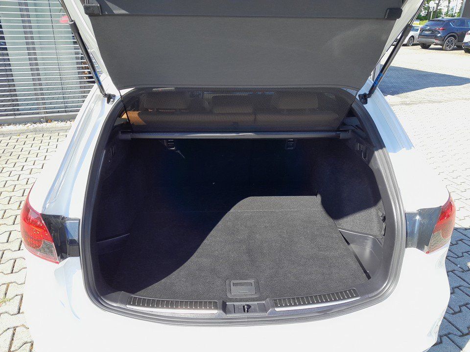 Mazda 6 Kombi SKY-G 194PS 6AT SoMo 20TH ANNYV. GSD BOS