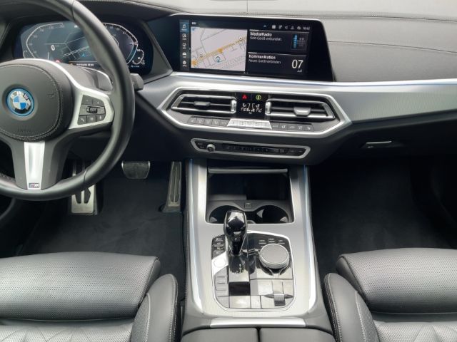 BMW X5 xDr45e M-Sport HUD Digitales Cockpit Memory S