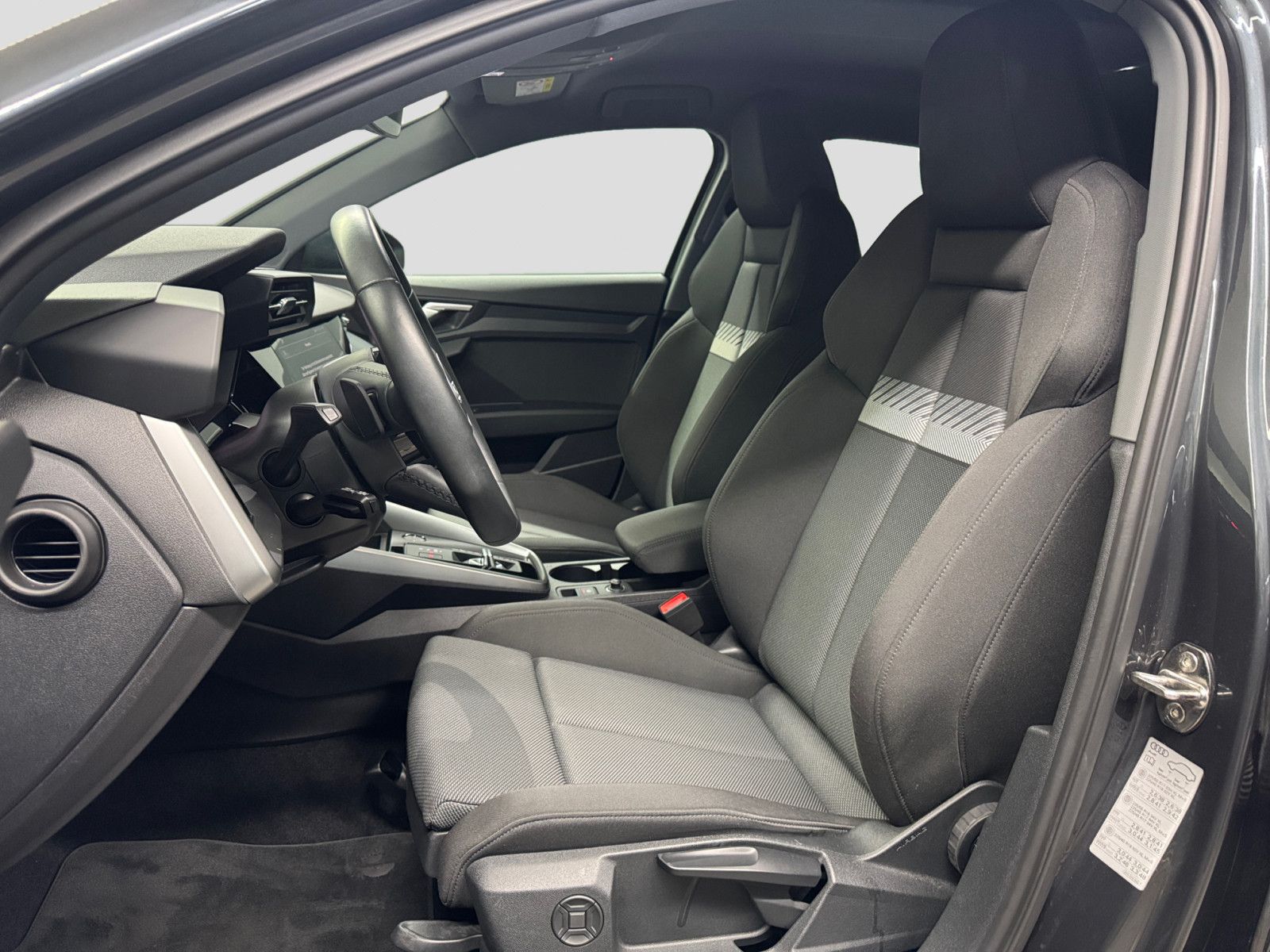 Audi A3 Sportback 40 TFSIe Virtual CAM Navi Sitzh LED