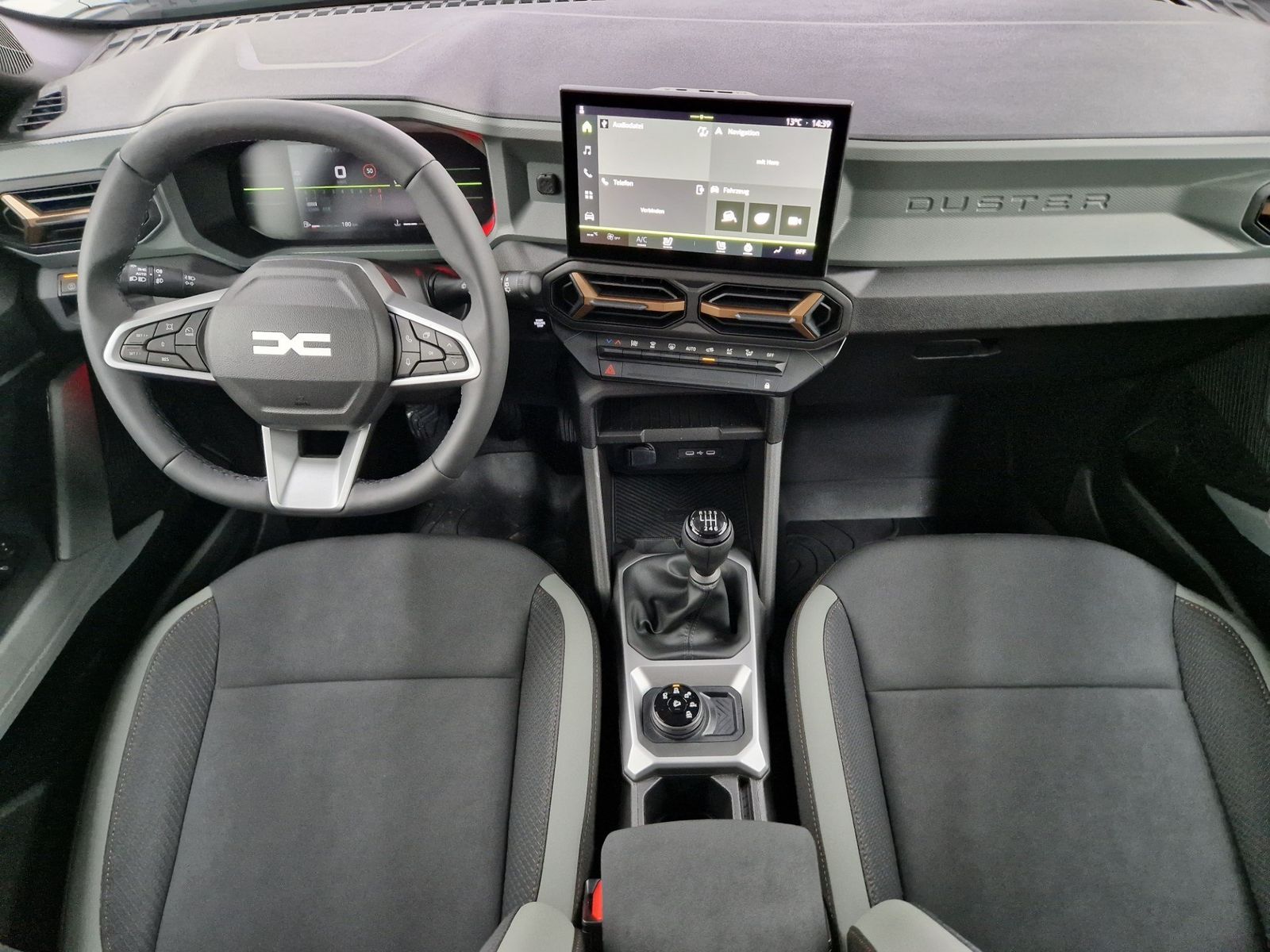 Dacia Duster Extreme TCe 130 4x4 - Samsaru's Car Outlet