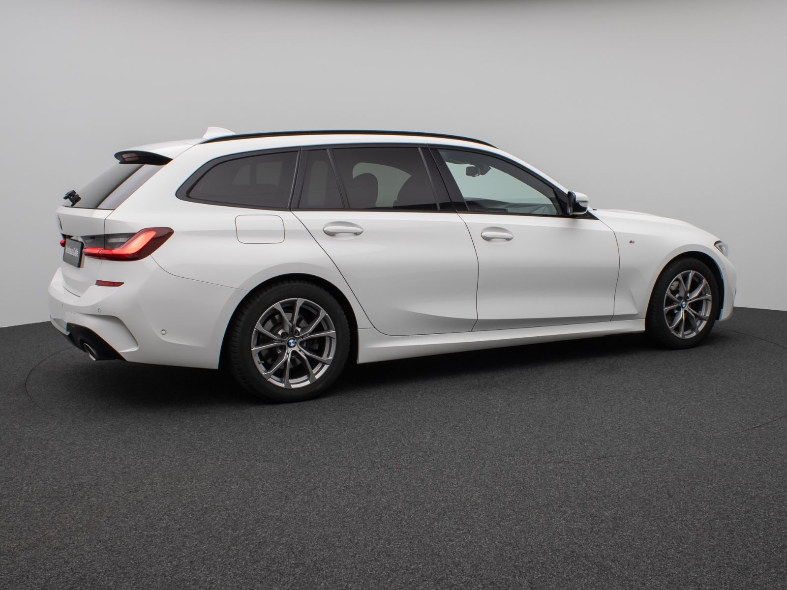 BMW 320d M Sport - Samsaru's Car Outlet