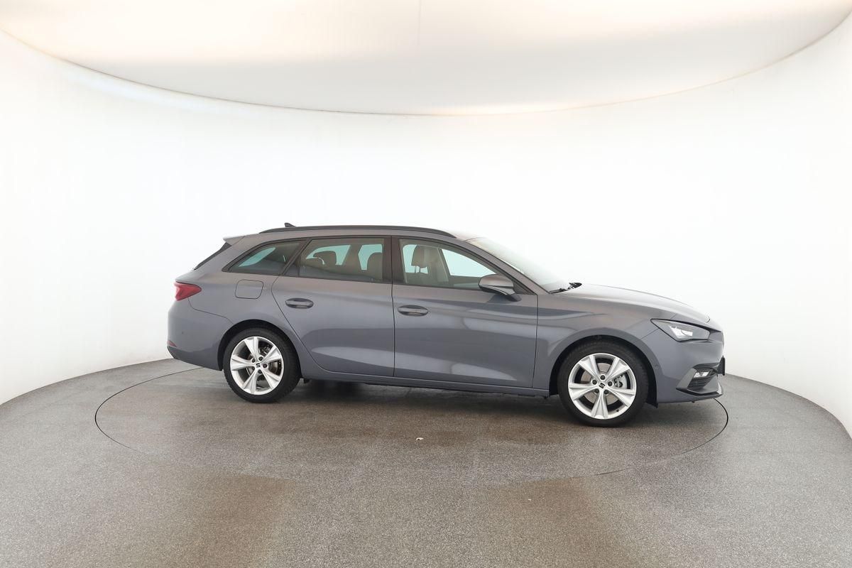 Seat Leon Sportstourer 2.0 TDI DSG FR LED Nav Kam AHK