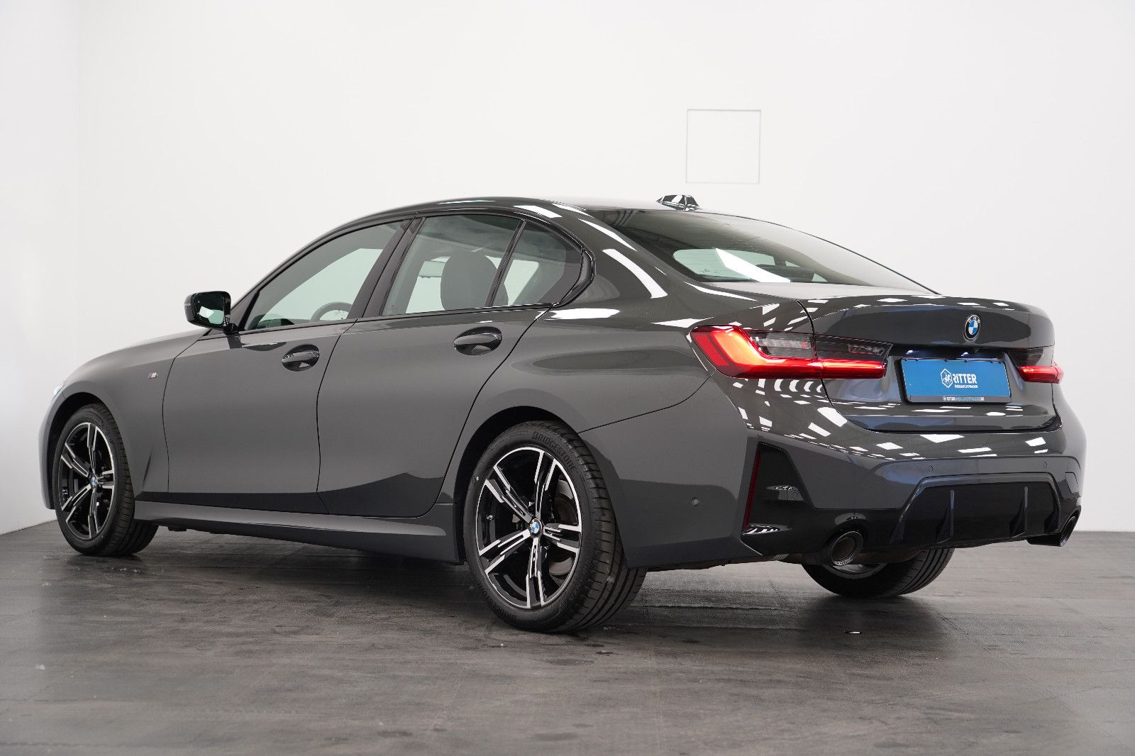 BMW 320d xDrive M Sport - Samsaru's Car Outlet