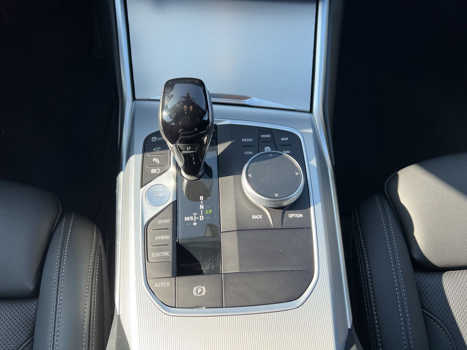 BMW 330e xDrive M Sport - Samsaru's Car Outlet