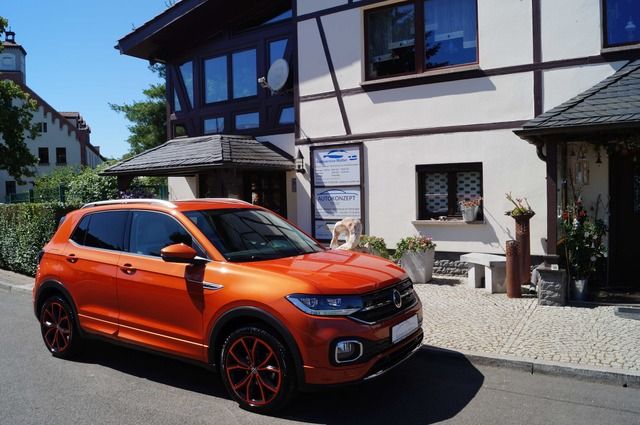 Volkswagen T-Cross R line - Samsaru's Car Outlet