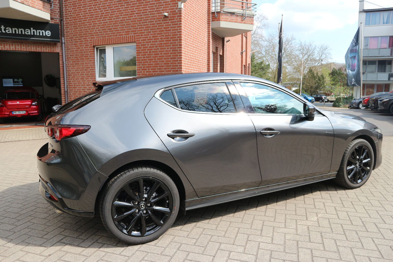 Mazda 3 e-SKYACTIV X 186 Exclusive-Line Autom.