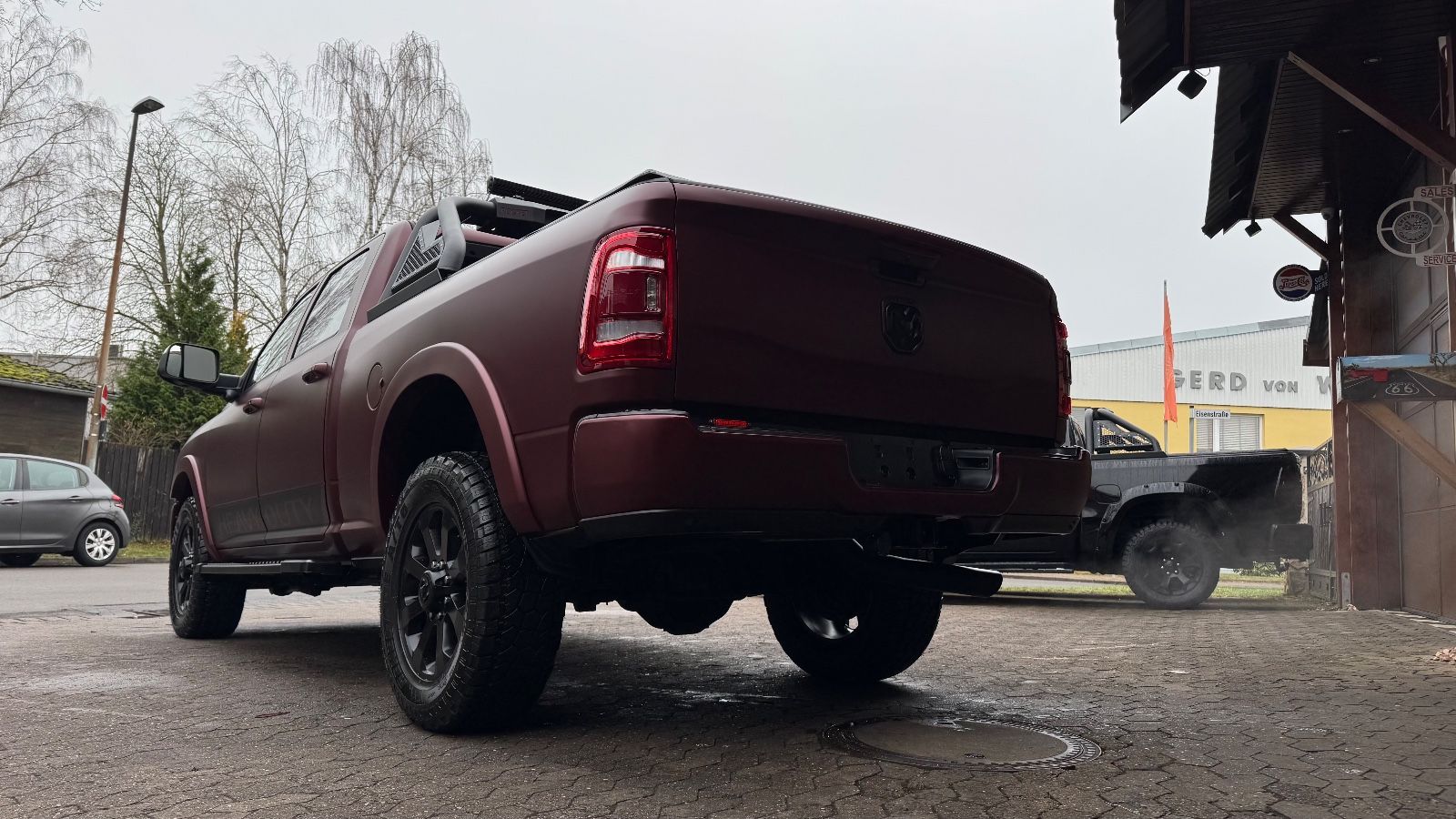 Dodge LIMITED*2500*6,7L DIESEL*BÜGEL*NAVI*AHK*GARANTIE