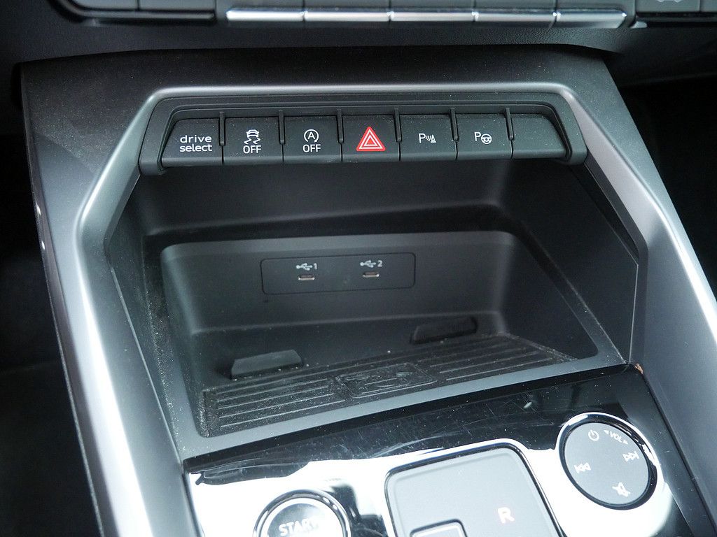 Audi A3 Sportback 40 TFSI Qu. S-line STANDHZ+B&O+ACC+