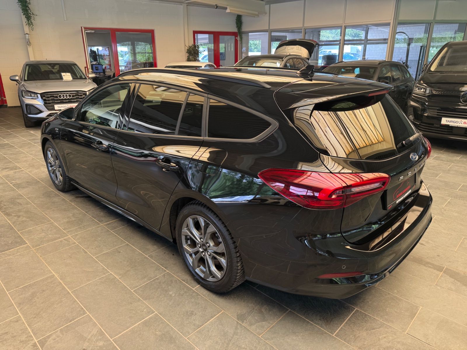 Ford Focus Turnier ST-Line X Navi Kamera ACC