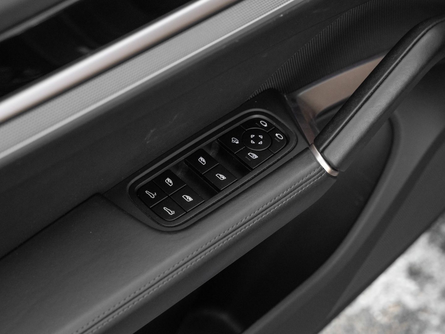 Porsche Cayenne S Coupe HeadUp InnoDrive Beifahrerdispla