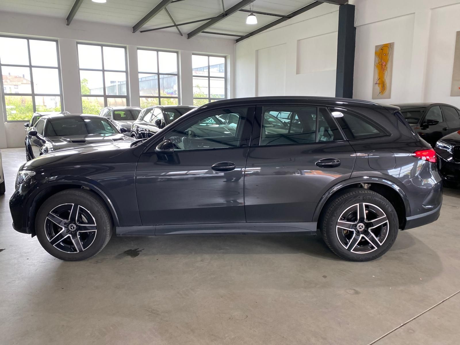 Mercedes-Benz GLC 300 e 4M AMG+ - Samsaru's Car Outlet
