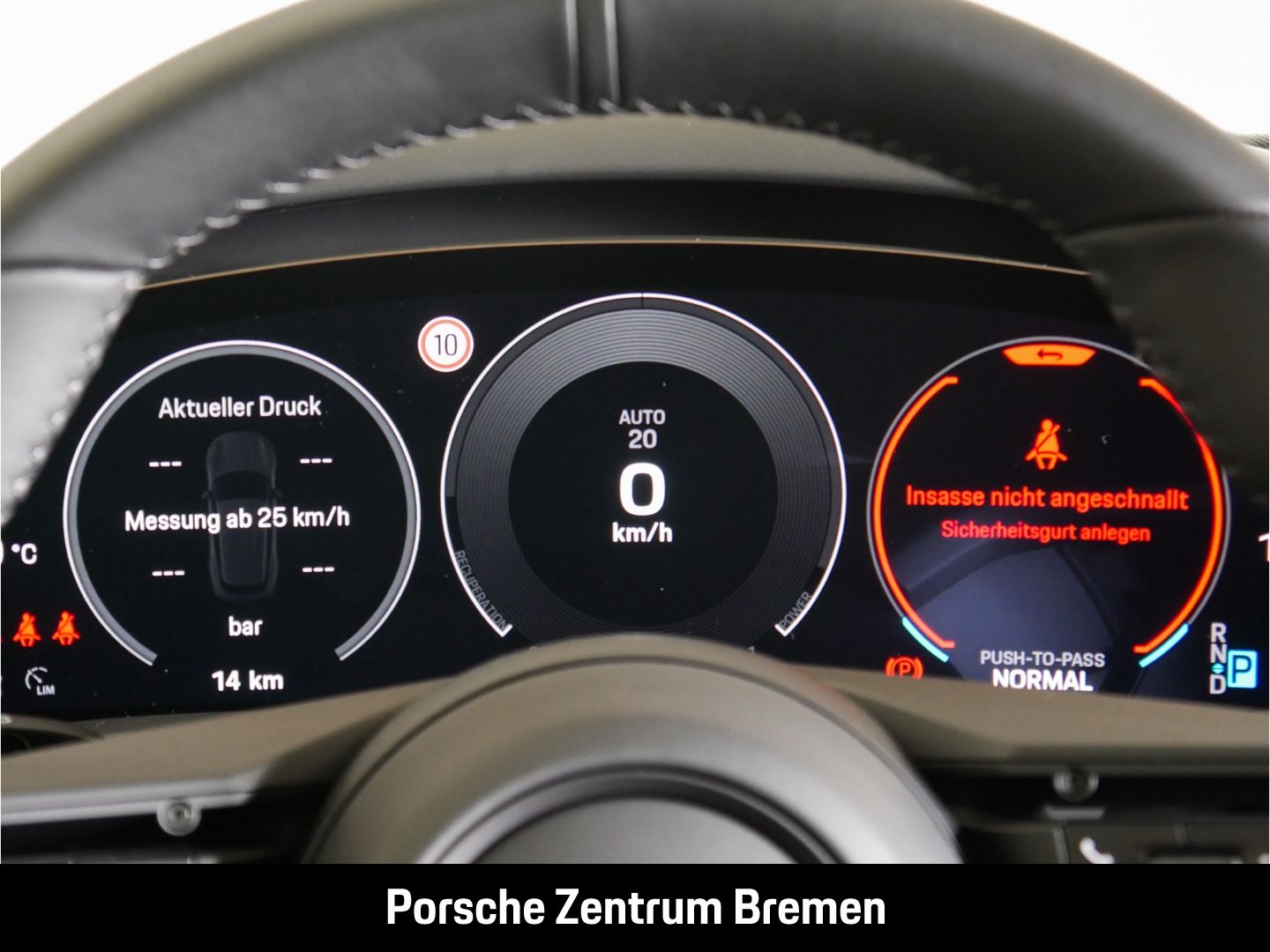 Porsche Taycan 4S Sport Tourismo Panomara Bose Head Up