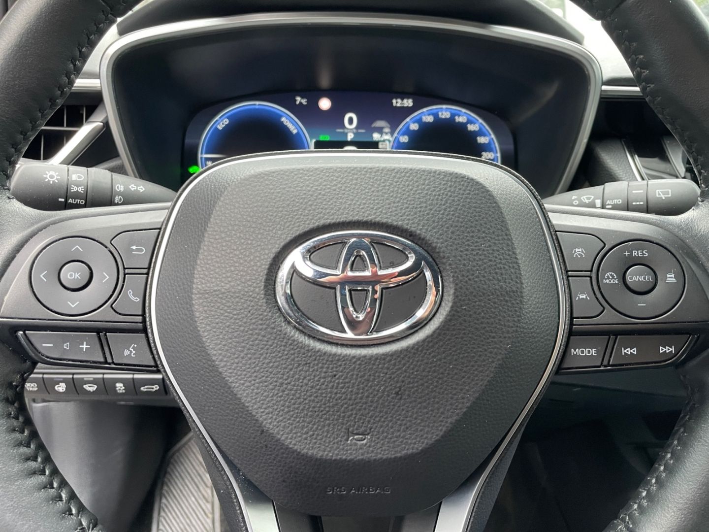 Toyota Corolla 2.0 Hybrid TS Team D *Technik Paket*CAM*