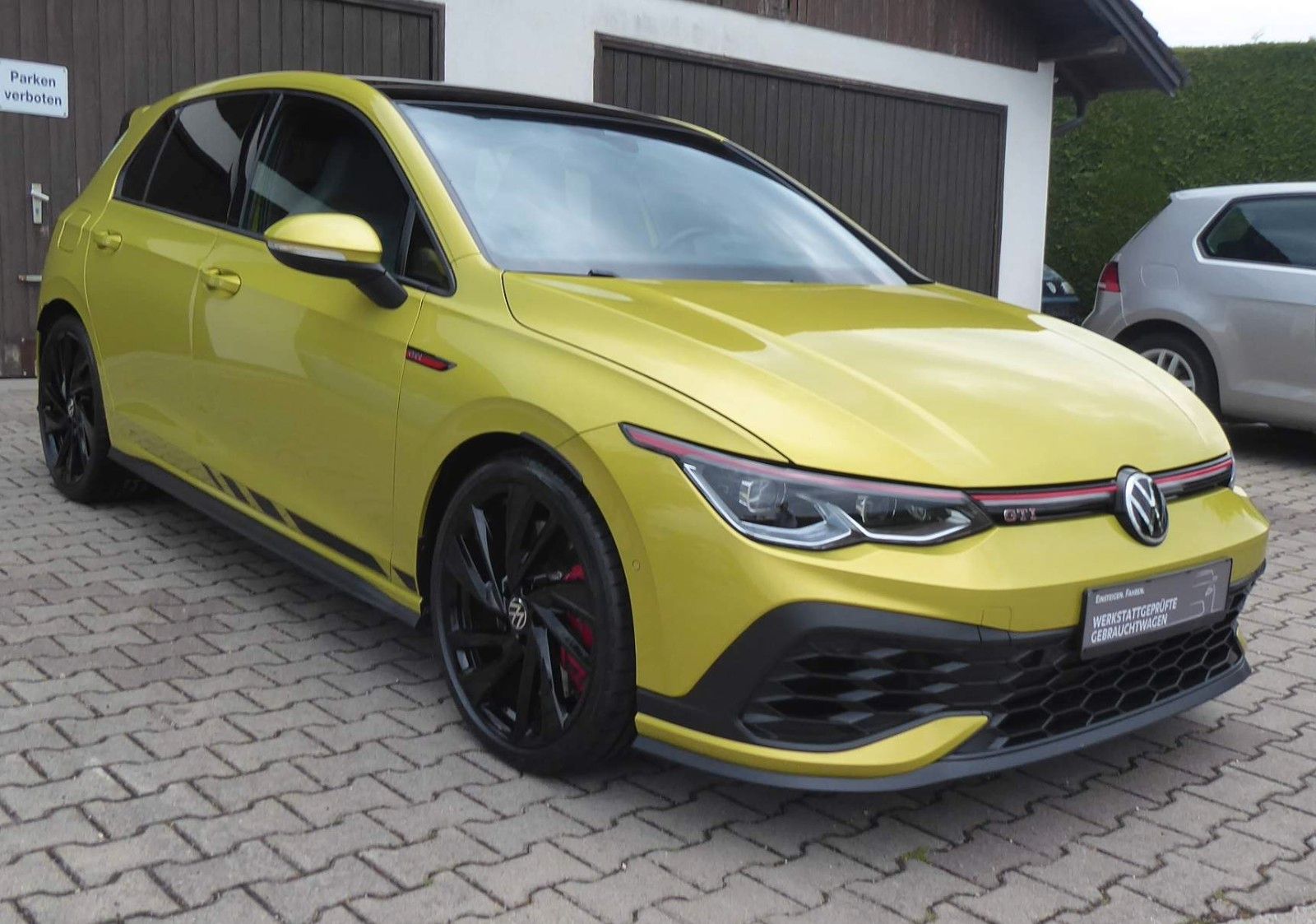 Volkswagen Golf VIII GTI Clubsport - Samsaru's Car Outlet