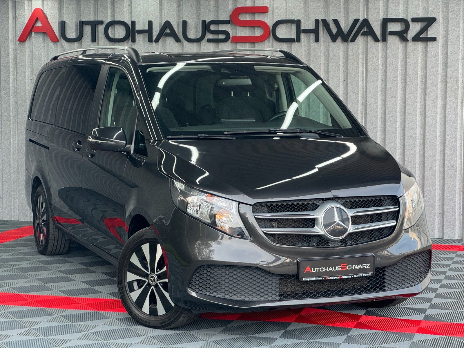 Mercedes-Benz V250 Lang 4Matic - Samsaru's Car Outlet