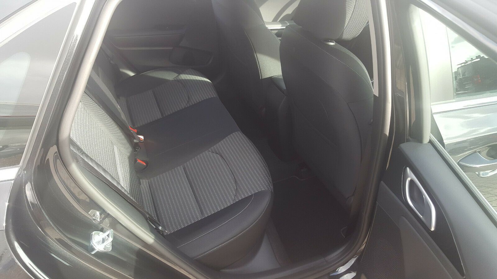 Kia Ceed 1.5 T-GDI JBL Sound Edition - Samsaru's Car Outlet