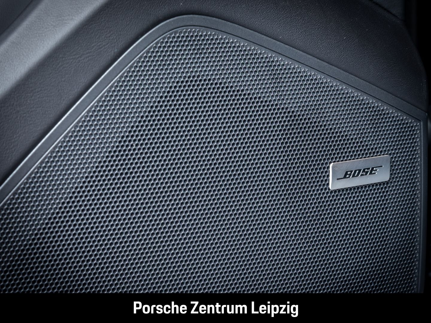 Porsche Cayenne S E-Hybrid Massage Sportabgas Inno HUD